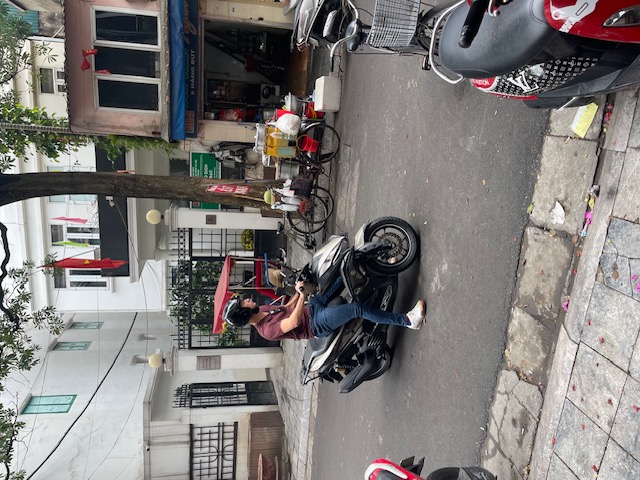 Tang Motorbike customer 18