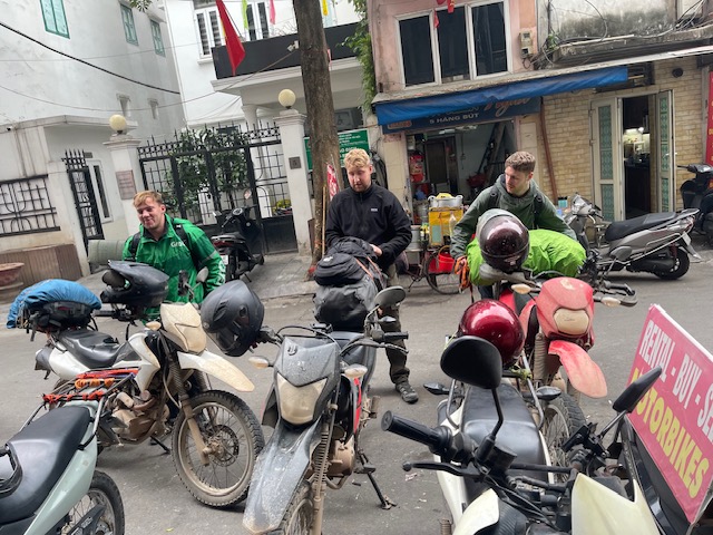 Tang Motorbike customer 19
