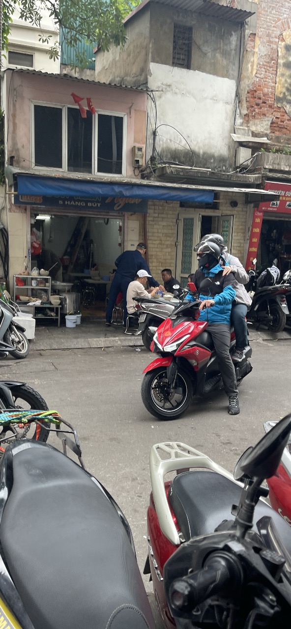Tang Motorbike customer 22
