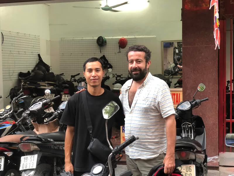 Tang Motorbike customer 86