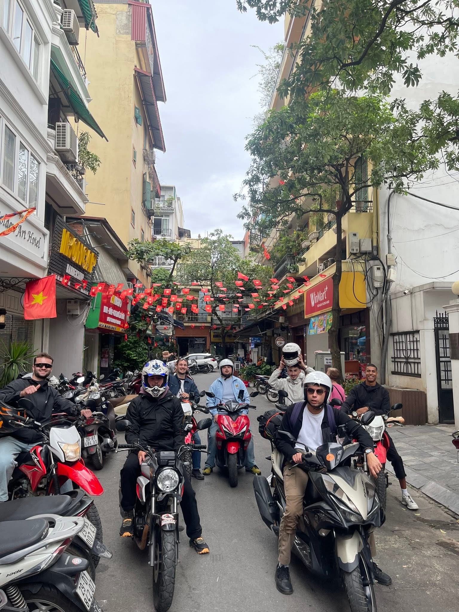 Tang Motorbike customer 113