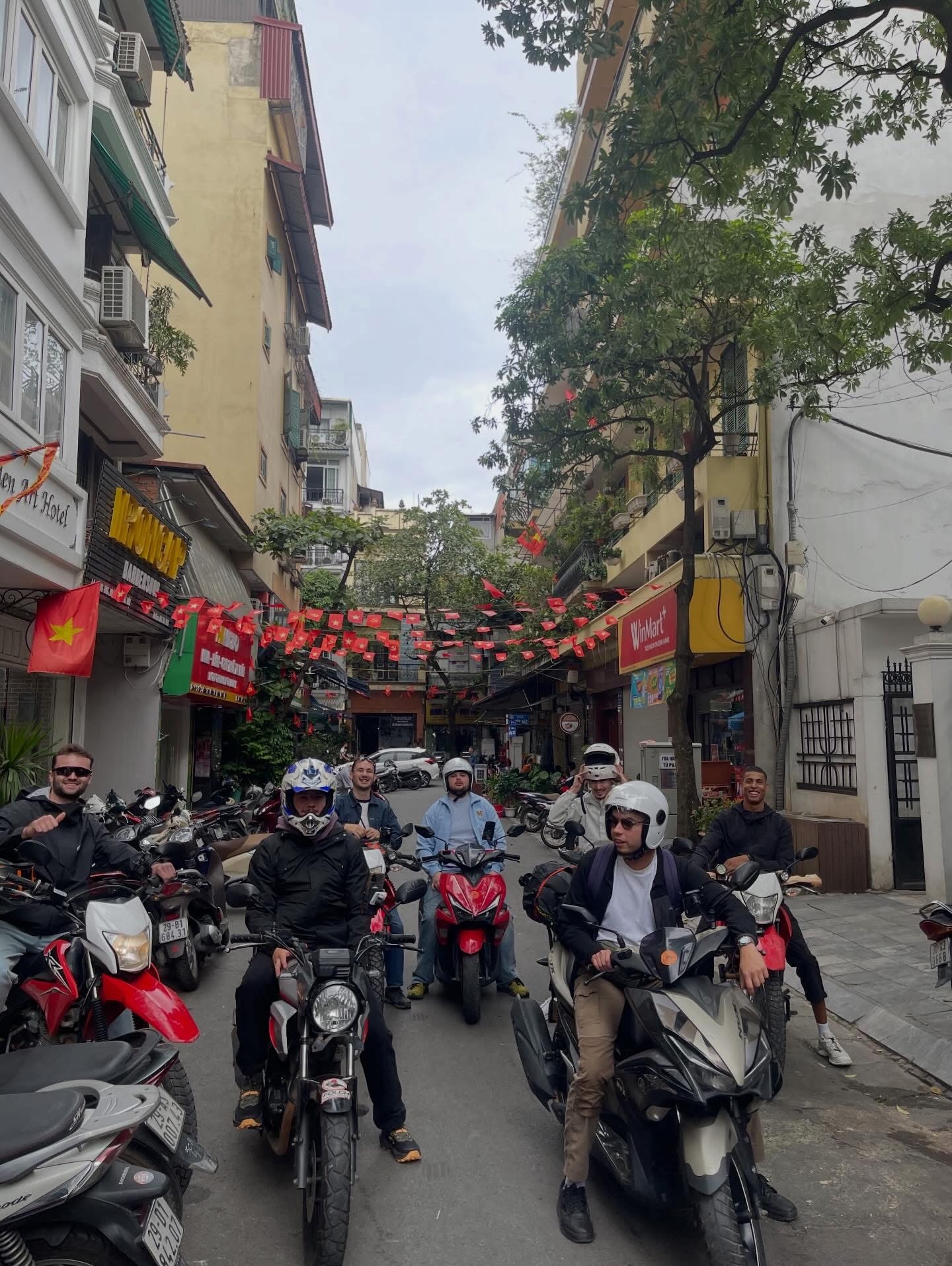 Tang Motorbike